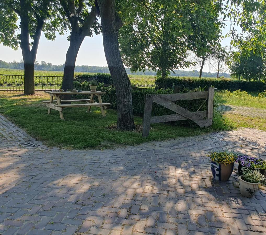 B&B De Nieuwenhof 'De Voorkamer' Melderslo Exterior photo